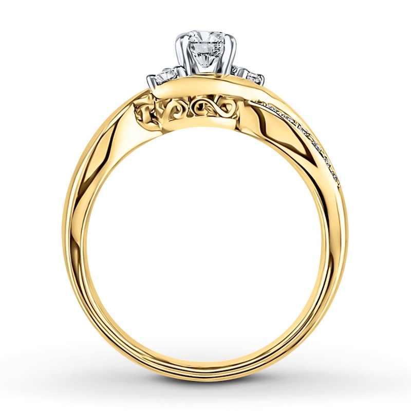 Main Image 2 of Previously Owned Three-Stone Diamond Engagement Ring 3/8 ct tw Round-cut 14K Yellow Gold