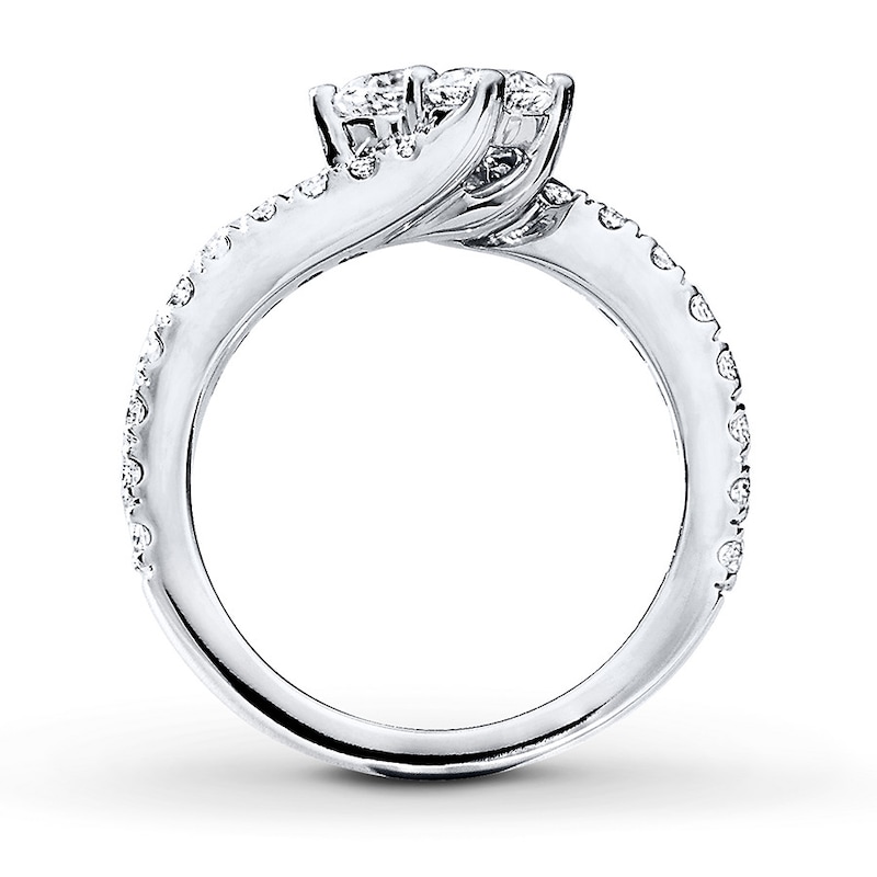 Main Image 4 of Previously Owned Ever Us Diamond Ring 1-1/2 ct tw Round-cut 14K White Gold