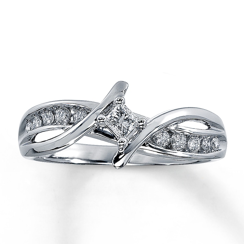 Main Image 1 of Previously Owned Diamond Promise Ring 1/4 ct tw Princess-Cut 10K White Gold - Size 4.75