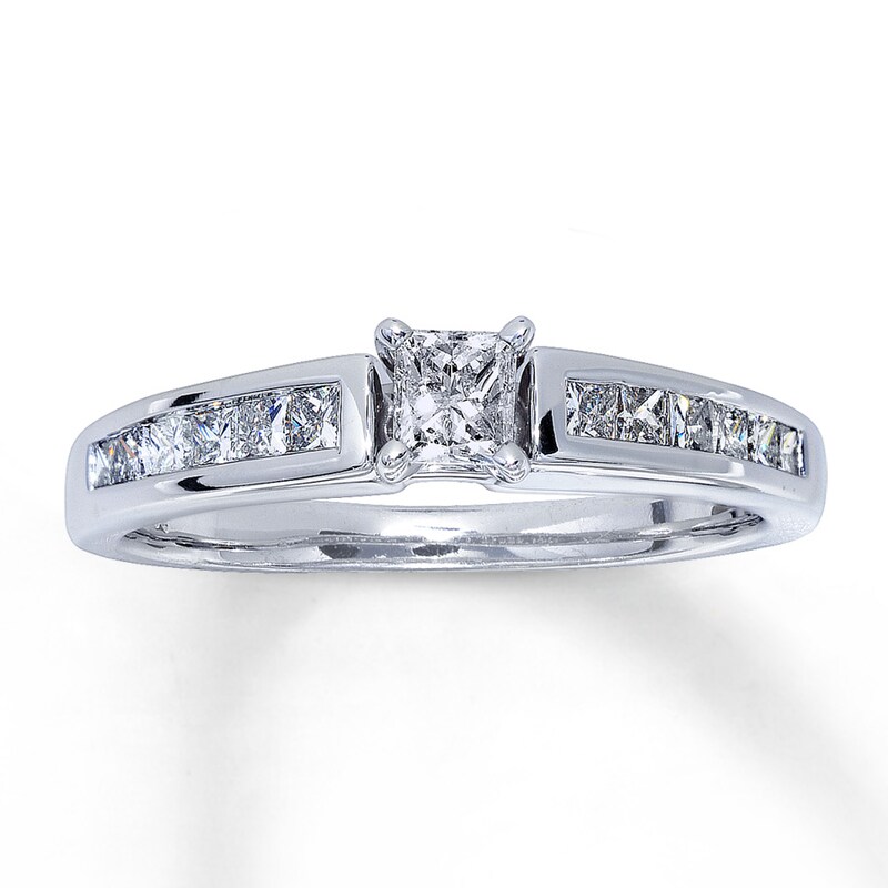 Main Image 1 of Previously Owned Diamond Engagement Ring 5/8 ct tw Princess-cut 14K White Gold Size 3.5