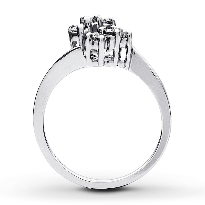 Main Image 2 of Previously Owned Diamond Wedding Band 1/4 ct tw Round-cut 14K Gold Size 5