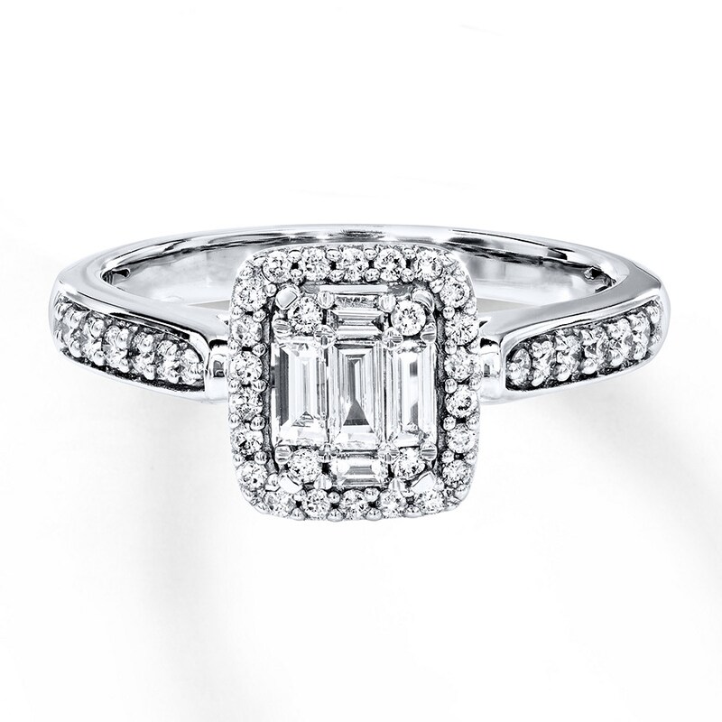 Main Image 2 of Previously Owned Engagement Ring 3/8 ct tw Baguette & Round-cut Diamonds 14K Gold