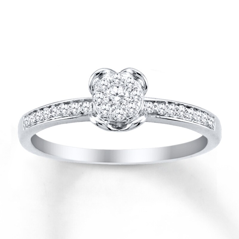 Main Image 1 of Previously Owned Diamond Ring 1/5 ct tw Round-cut 10K White Gold - Size 9.5