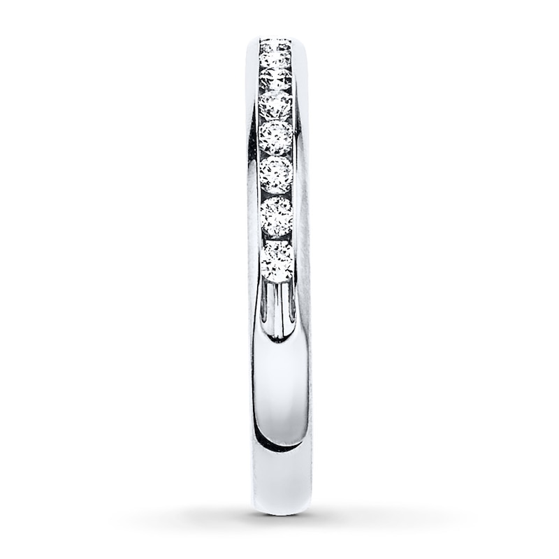 Main Image 3 of Previously Owned Diamond Band 1/4 ct tw Round-cut 10K White Gold - Size 9.5