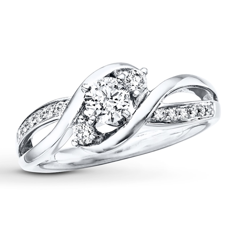 Main Image 1 of Previously Owned Three-Stone Engagement Ring 3/8 ct tw Diamonds 14K White Gold - Size 3.75