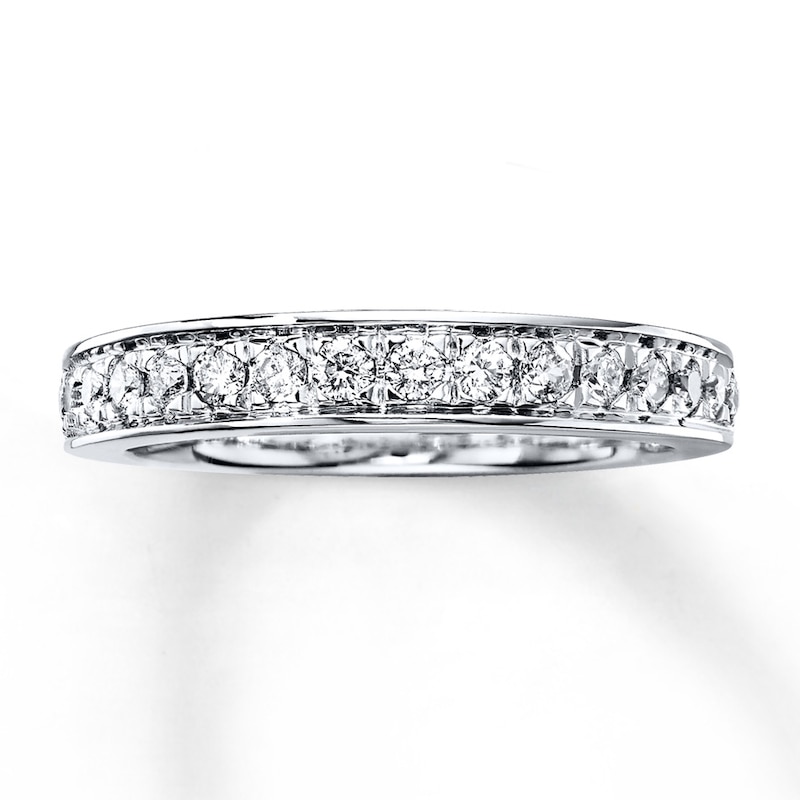 Main Image 1 of Previously Owned Diamond Wedding Ring 3/8 ct tw Round-cut 14K White Gold Size 11.25