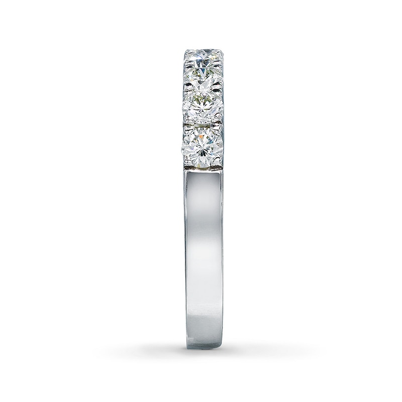 Main Image 3 of Previously Owned THE LEO Diamond Band 1-1/2 ct tw Round-cut 14K White Gold - Size 6