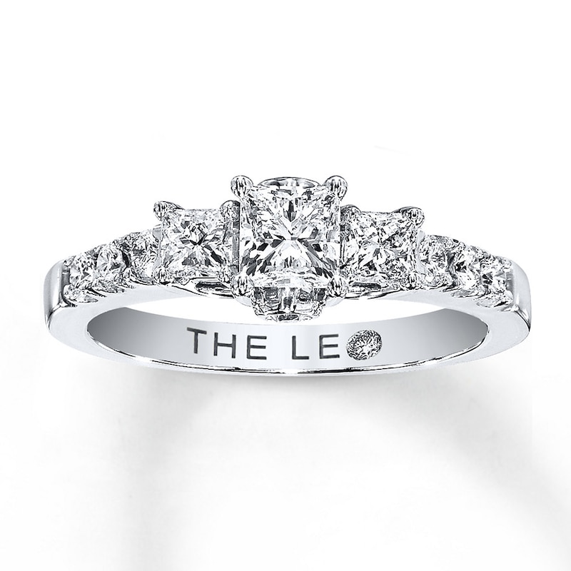 Main Image 1 of Previously Owned THE LEO Engagement Ring 7/8 ct tw Princess & Round-cut Diamonds 14K White Gold - Size 4.5
