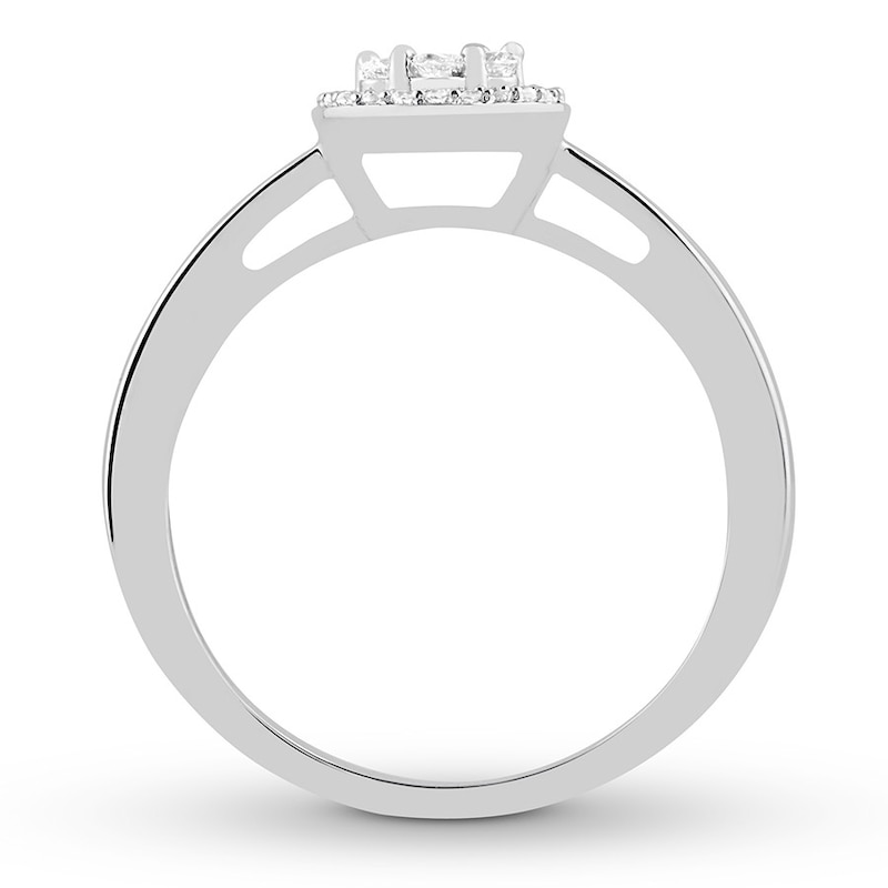 Main Image 2 of Previously Owned Diamond Ring 1/4 ct tw Round-cut 10K White Gold