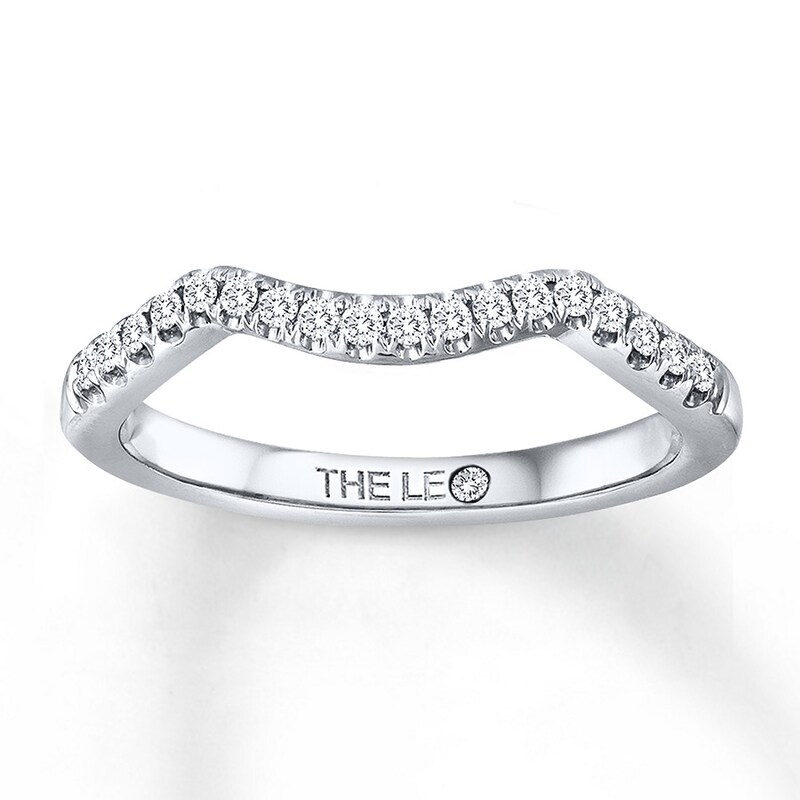 Main Image 1 of Previously Owned THE LEO Wedding Band 1/6 ct tw Round-cut Diamonds 14K White Gold Size 5