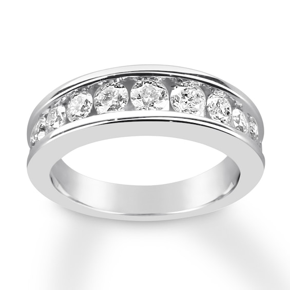 Previously Owned Diamond Wedding Band 1-1/5 ct tw Round-cut 14K White Gold