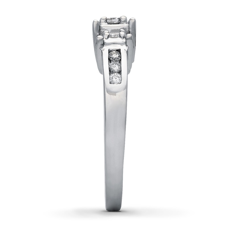 Main Image 3 of Previously Owned Diamond Ring 1/4 ct tw Princess & Round-cut 14K White Gold - Size 10.25