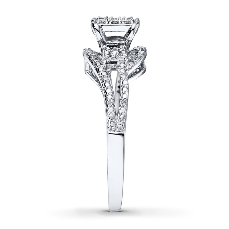 Main Image 3 of Previously Owned Diamond Ring 1/5 ct tw Round-cut 10K White Gold - Size 13.25
