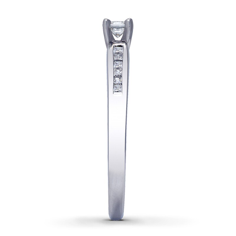 Main Image 3 of Previously Owned Diamond Engagement Ring 1/3 ct tw Princess-cut 14K White Gold Size 4