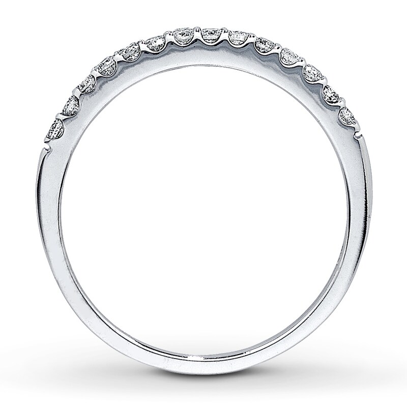 Previously Owned Diamond Wedding Band 1/4 ct tw Round-cut 14K White Gold - Size 10.5