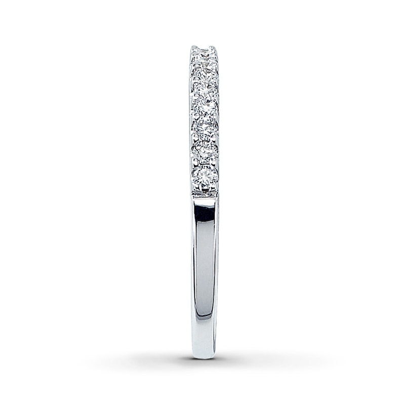 Main Image 3 of Previously Owned Wedding Band 1/4 ct tw Round-cut Diamonds 14K White Gold - Size 4.5
