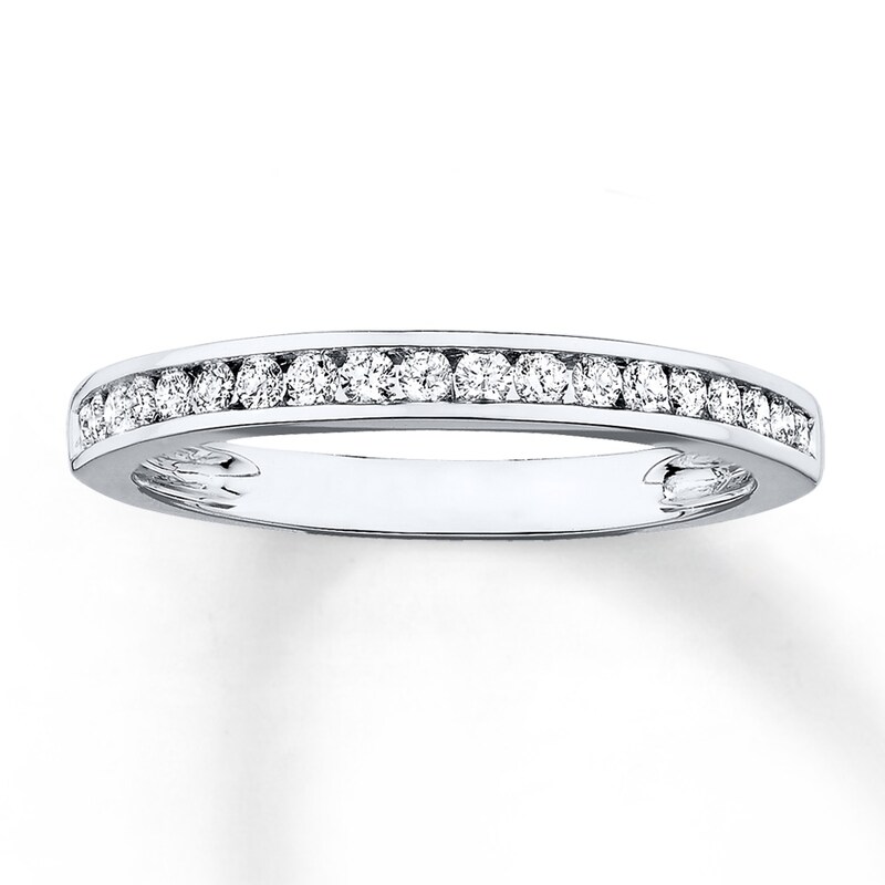 Main Image 1 of Previously Owned Diamond Wedding Ring 1/4 ct tw Round-cut 14K White Gold - Size 10.25