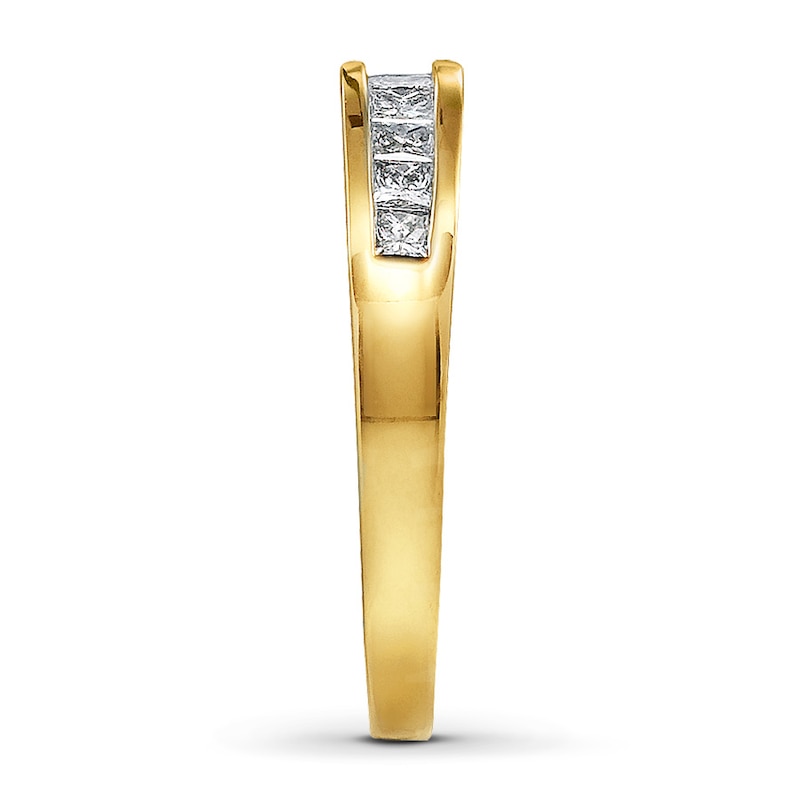 Main Image 3 of Previously Owned Wedding band 1/2 ct tw Princess-cut Diamonds 14K Yellow Gold - Size 9.5