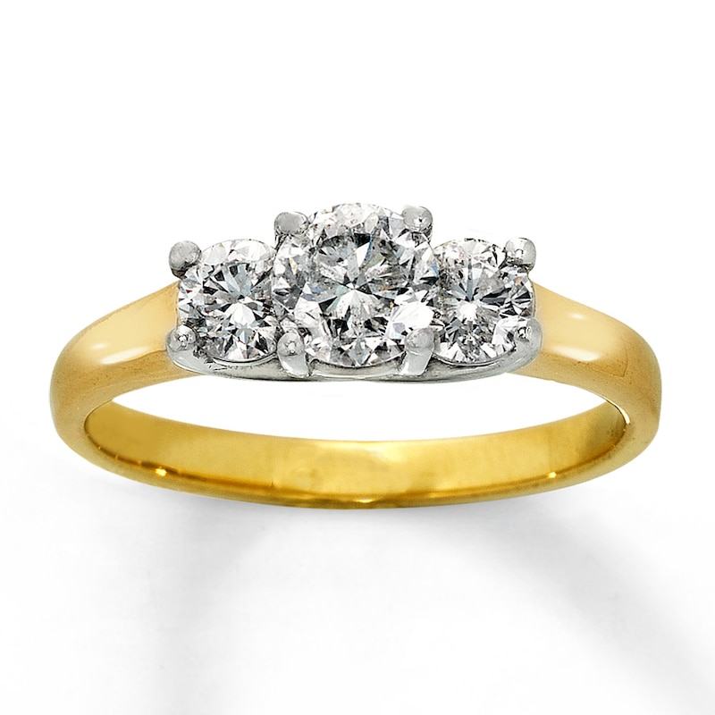Main Image 1 of Previously Owned Three-Stone Diamond Engagement Ring 1 ct tw Round-cut 14K Yellow Gold Size 9.75