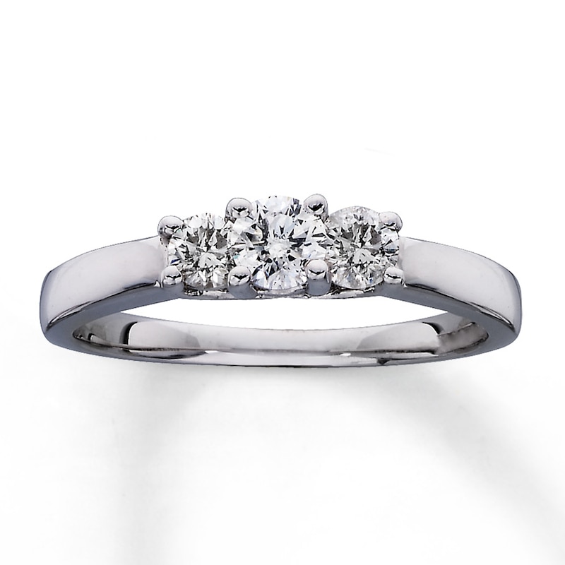 Previously Owned Three-Stone Engagement Ring 1/2 ct tw Round-cut Diamonds 14K White Gold - Size 10.25
