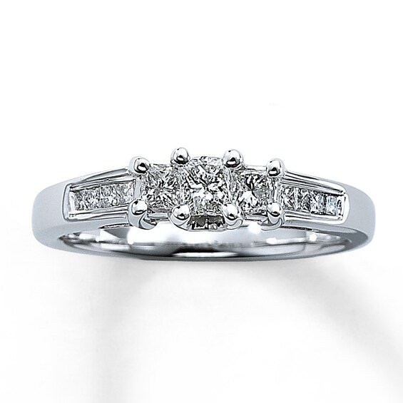 Previously Owned Three-Stone Diamond Ring 1/2 ct tw Princess-Cut 14K White Gold Size 4.25