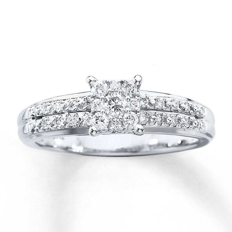 Main Image 1 of Previously Owned Diamond Engagement Ring 1/4 ct tw Round-cut 10K White Gold - Size 2.75