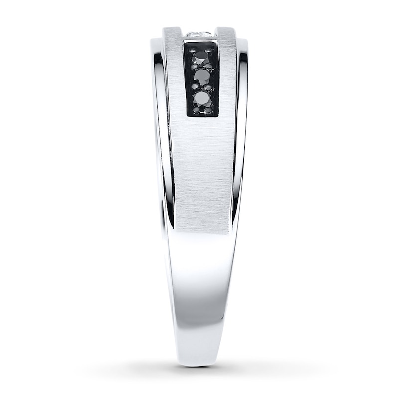 Main Image 3 of Previously Owned Men's Wedding Band 1/4 ct tw Round-cut Diamonds 10K White Gold - Size 7.5
