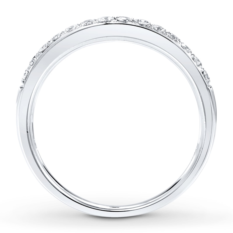 Main Image 2 of Previously Owned Diamond Wedding Band 1/4 ct tw 14K White Gold Size 11.75