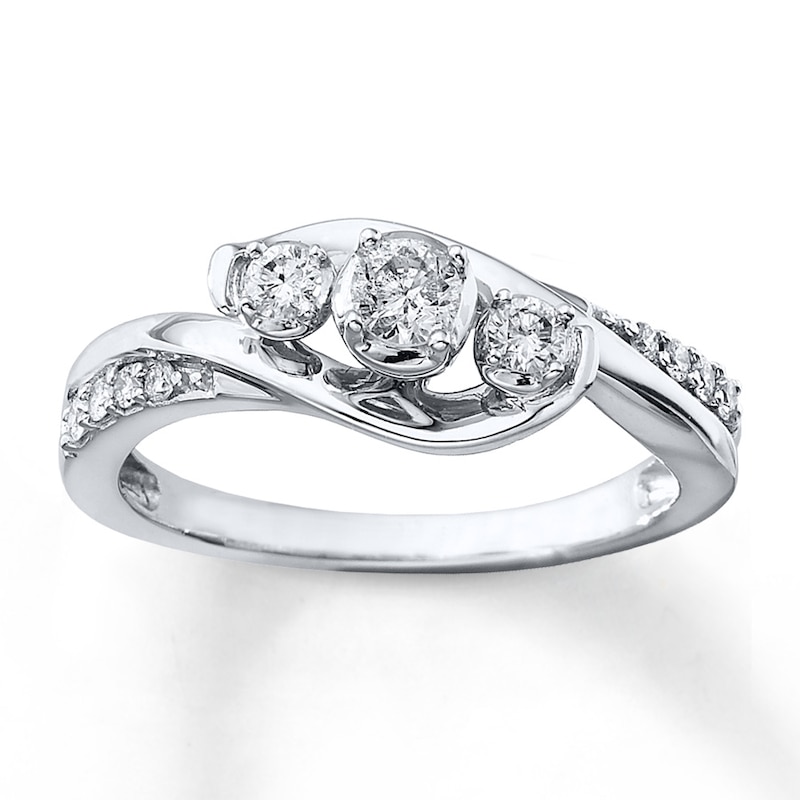 Main Image 1 of Previously Owned 3-Stone Diamond Ring 1/3 ct tw Round-cut 10K White Gold Size 10.75
