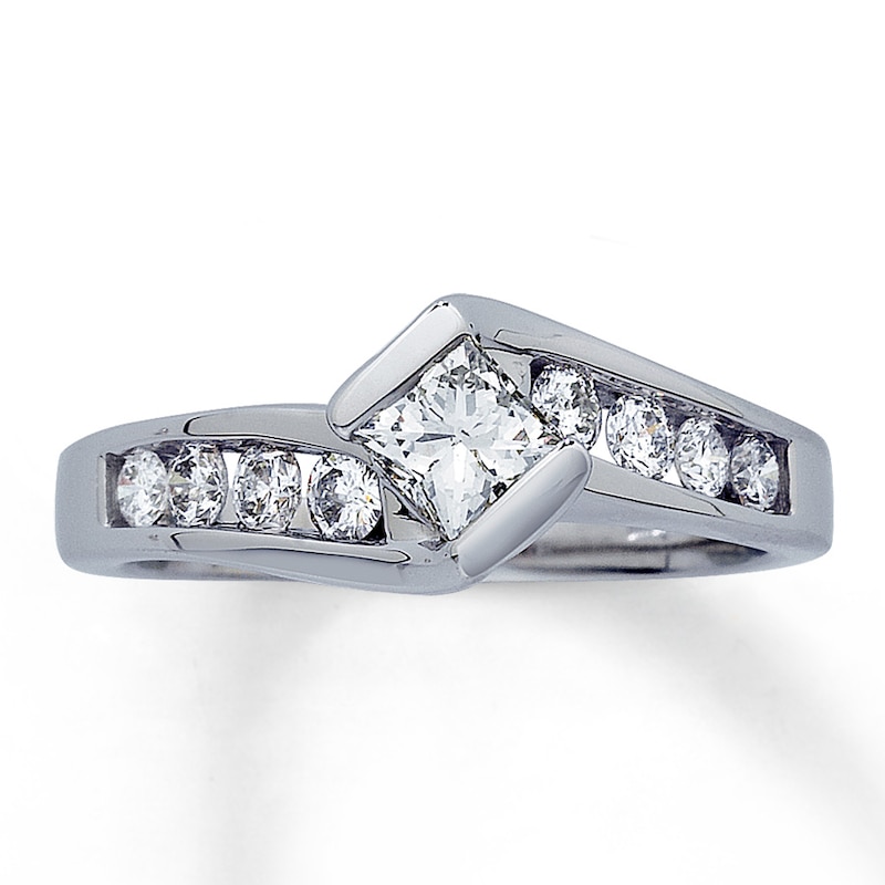 Main Image 1 of Previously Owned Engagement Ring 1 ct tw Princess & Round-cut Diamonds 14K White Gold Size 3.75