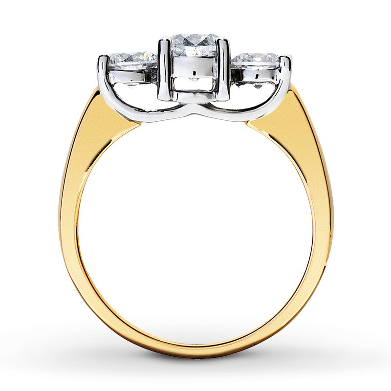 Main Image 2 of Previously Owned Three-Stone Diamond Engagement Ring 1-1/2 ct tw Round-cut 14K Yellow Gold/Platinum Size 10.75