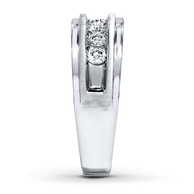 Main Image 3 of Previously Owned Men's Wedding Band 1/2 ct tw Round-cut Diamonds 10K White Gold - Size 7.5