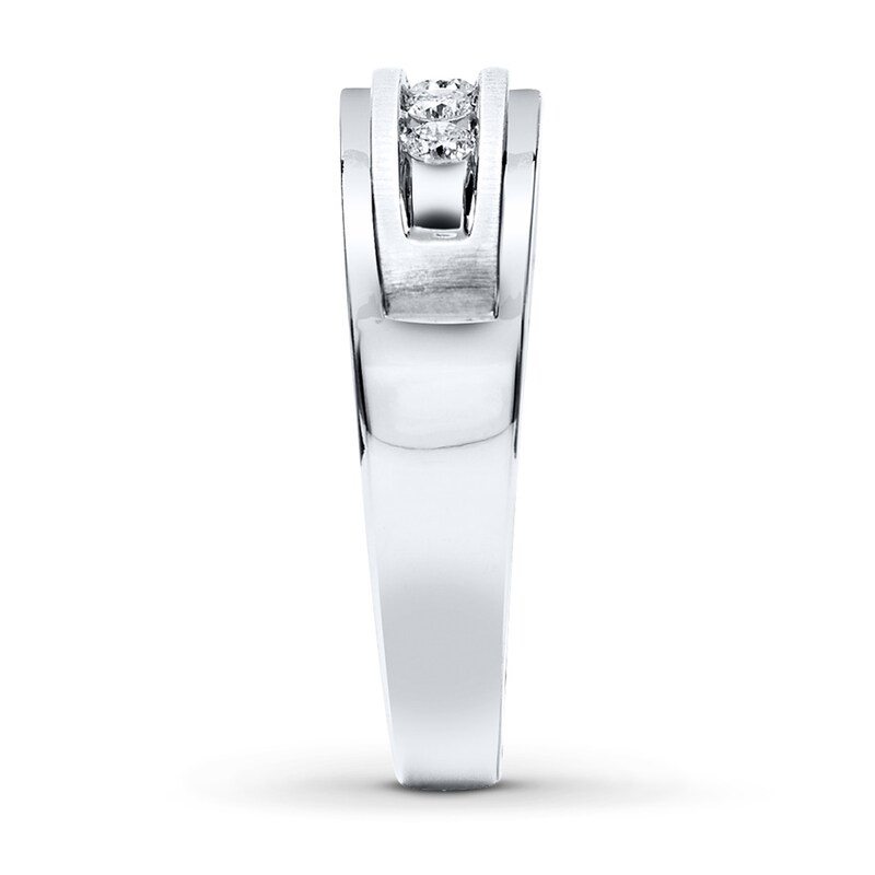 Main Image 3 of Previously Owned Men's Diamond Wedding Band 1/4 ct tw Round-cut 10K White Gold - Size 11