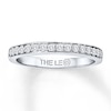 Thumbnail Image 0 of Previously Owned THE LEO Diamond Wedding Band 1/4 ct tw Round-cut 14K White Gold