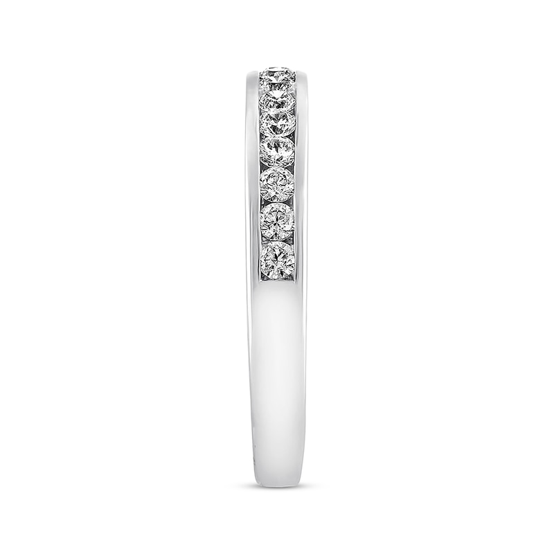Previously Owned Diamond Wedding Band 3/8 ct tw Round-cut 14K White Gold