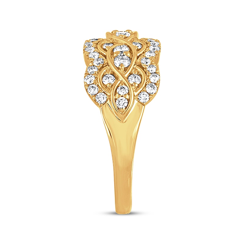 Main Image 2 of Previously Owned THE LEO Diamond Ring 3/4 ct tw Round-cut 14K Yellow Gold