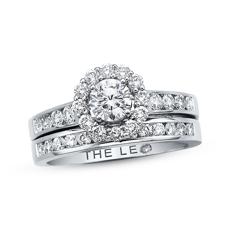 Main Image 1 of Previously Owned THE LEO Diamond Bridal Set 1-1/8 ct tw Round-Cut 14K White Gold - Size 4.25