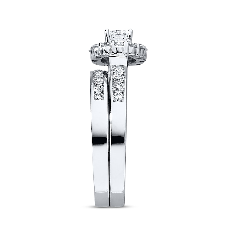 Main Image 2 of Previously Owned THE LEO Diamond Bridal Set 1-1/8 ct tw Round-Cut 14K White Gold - Size 4.25