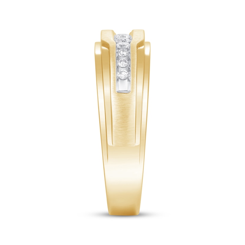 Previously Owned Men's Diamond Wedding Ring 1/4 ct tw Round-cut 10K Yellow Gold