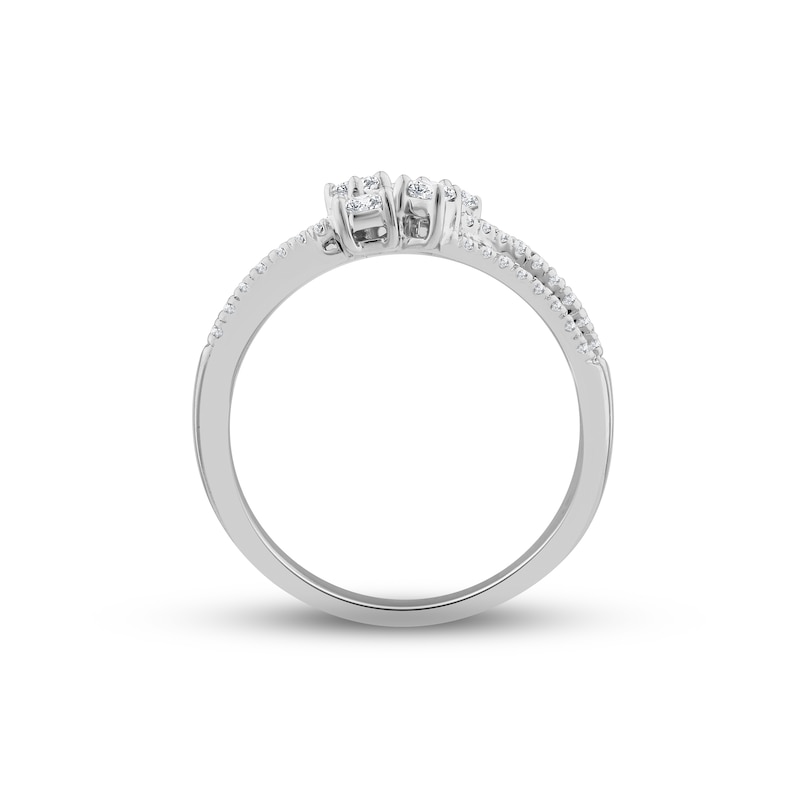 Main Image 4 of Previously Owned Diamond Ring 1/2 ct tw 10K White Gold