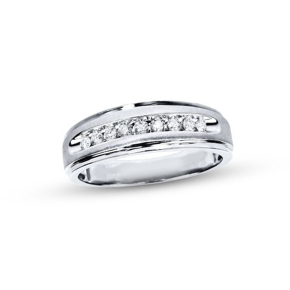 Previously Owned Men's Diamond Wedding Band 1/4 ct tw 10K White Gold