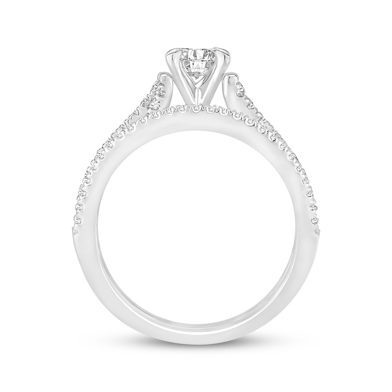 Main Image 3 of Previously Owned Diamond Bridal Set 7/8 ct tw 14K White Gold