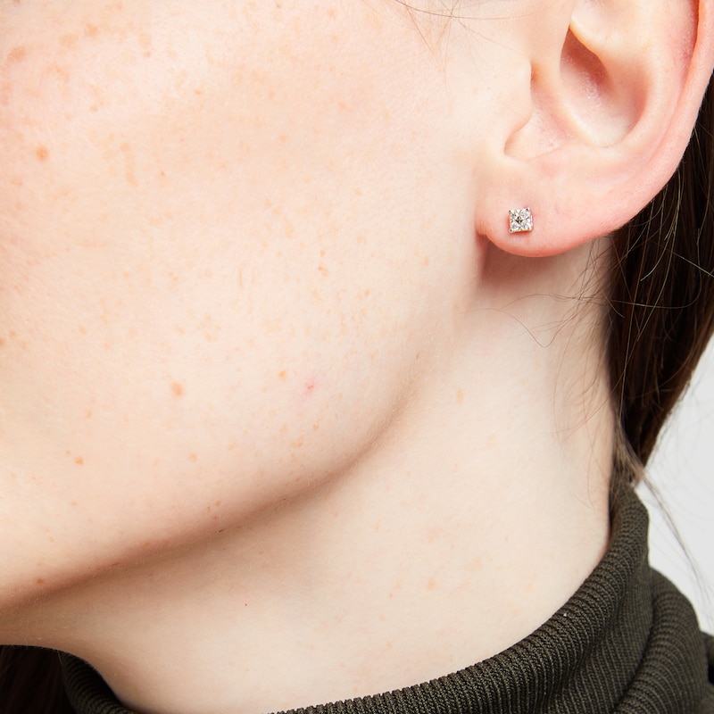 Main Image 4 of Previously Owned Diamond Stud Earrings 1/8 ct tw 10K White Gold