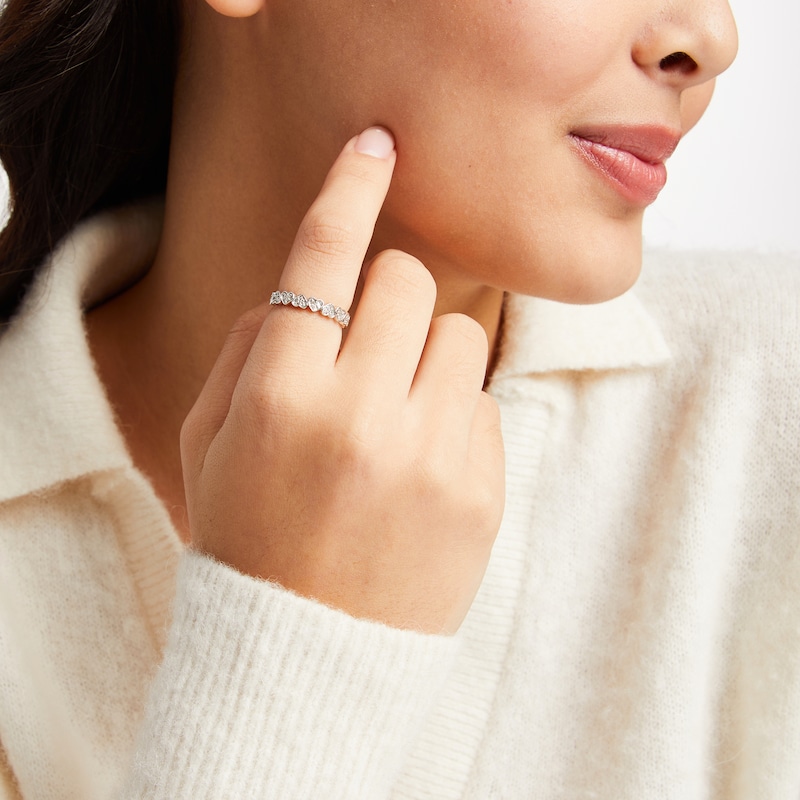 Main Image 4 of Previously Owned Diamond Heart Ring 1/8 ct tw Round-cut Sterling Silver