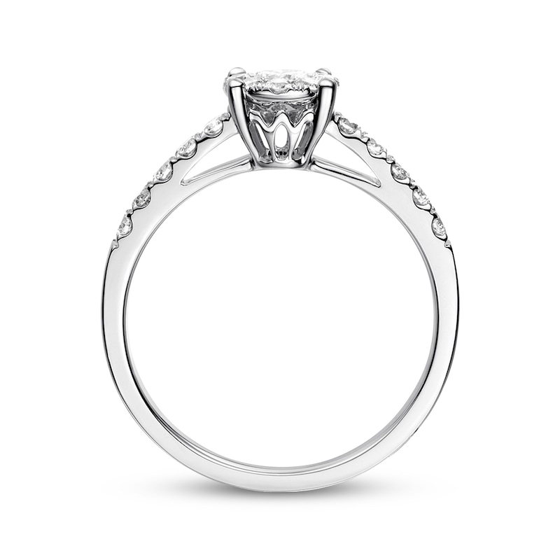 Previously Owned Diamond Engagement Ring 5/8 ct tw Round-cut 14K White Gold