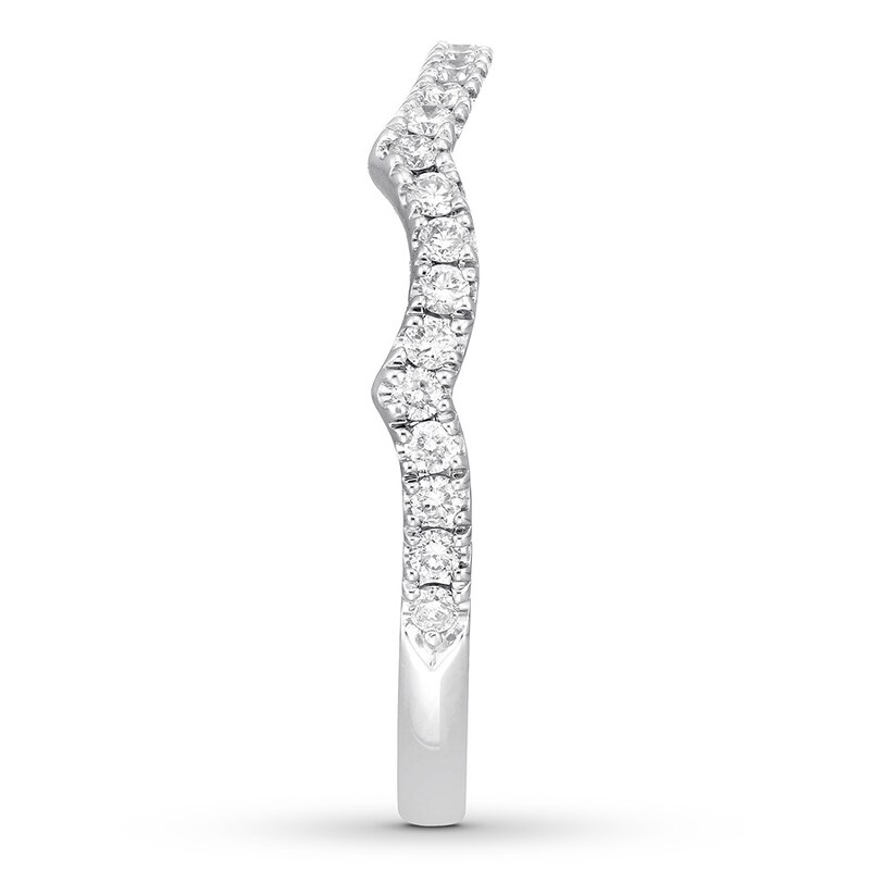Main Image 2 of Previously Owned Neil Lane Diamond Wedding Band 1/3 ct tw Round-cut 14K White Gold