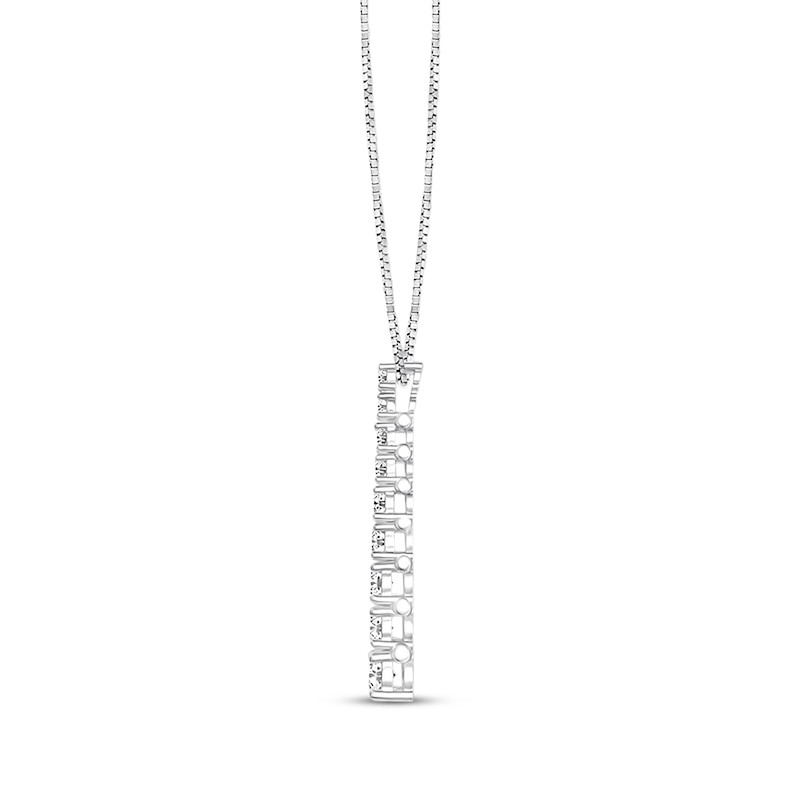 Main Image 3 of Previously Owned Diamond Necklace 3/4 ct tw Round-cut 14K White Gold