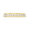 Thumbnail Image 2 of Previously Owned Diamond Wedding Band 1/2 ct tw Round-cut 14K Yellow Gold