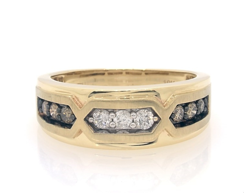 Main Image 1 of Previously Owned Men's Champagne & White Diamond Wedding Band 1/2 ct tw 10K Yellow Gold