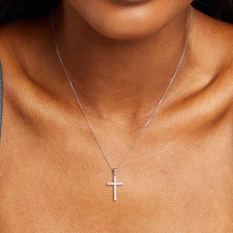Main Image 5 of Previously Owned Diamond Cross Necklace 1/4 ct tw Round-Cut 10K White Gold 18"